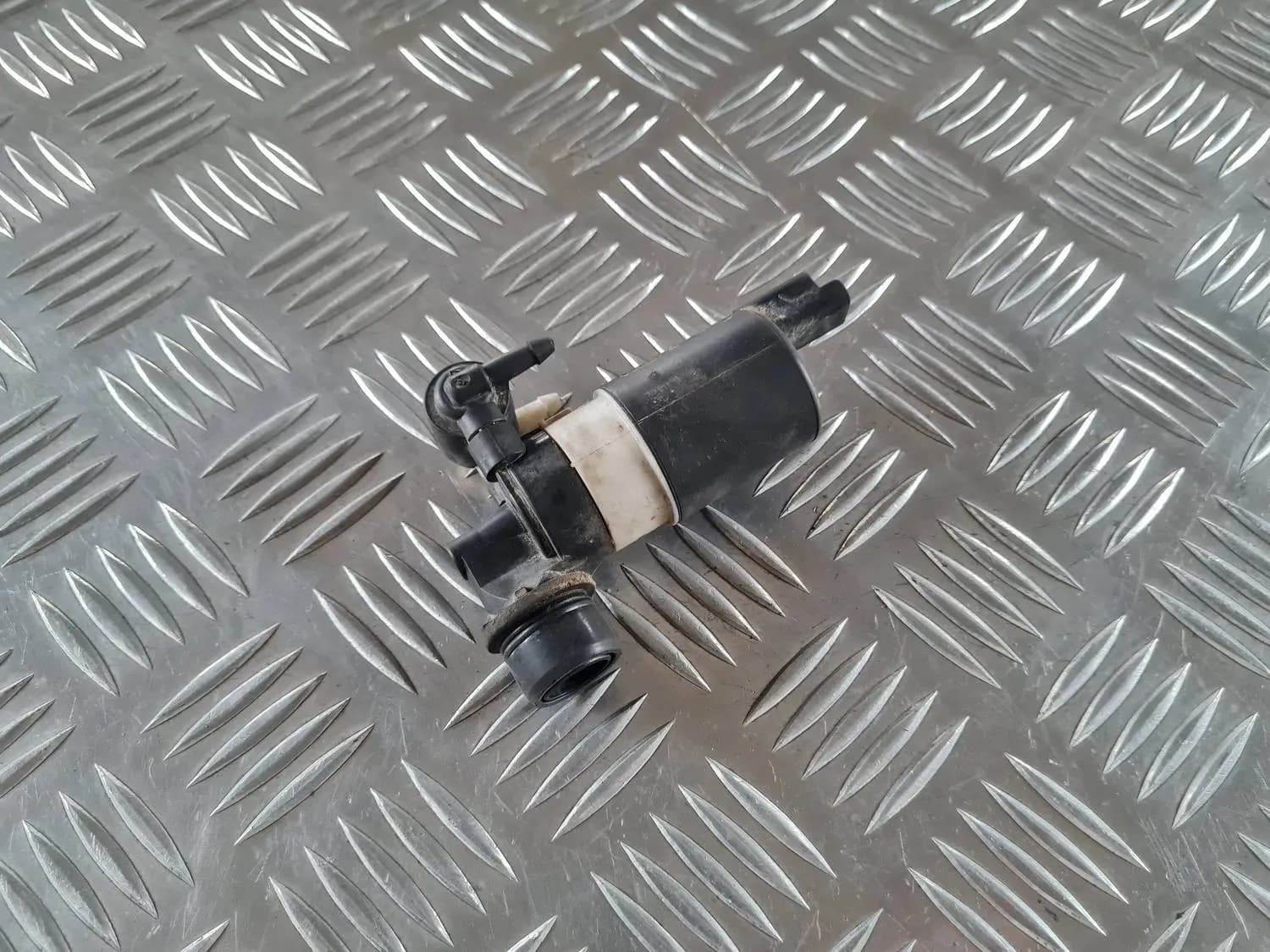 Pompe à liquide lave-glace RENAULT SCENIC III 2011 - foto 1