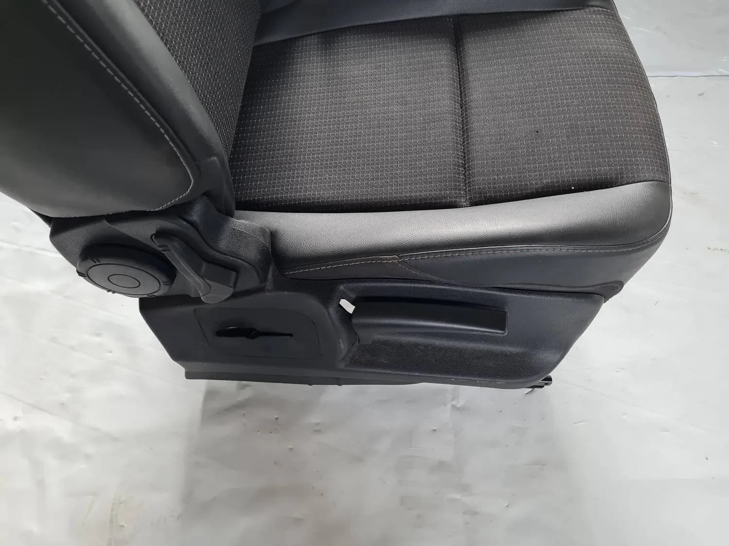 Siège avant droit RENAULT SCENIC III 2011 - foto 8