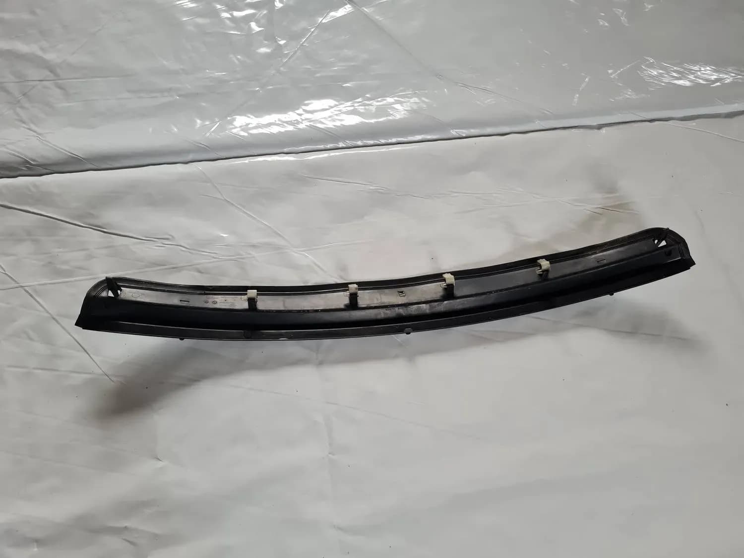 Drainage du pare-brise RENAULT SCENIC III 2011 - foto 1