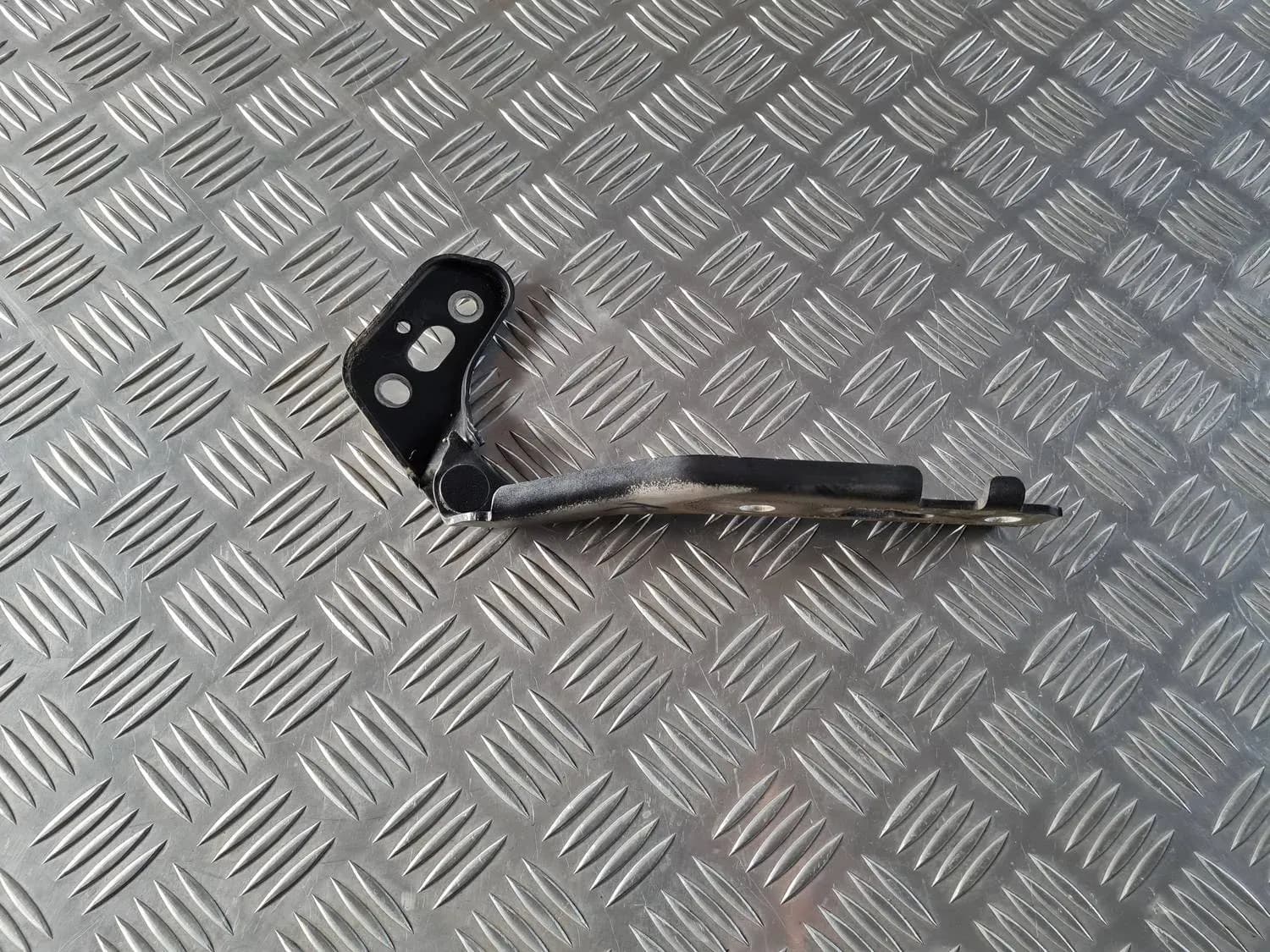 Charnière du couvercle, droite AUDI A6 2008 - foto 3