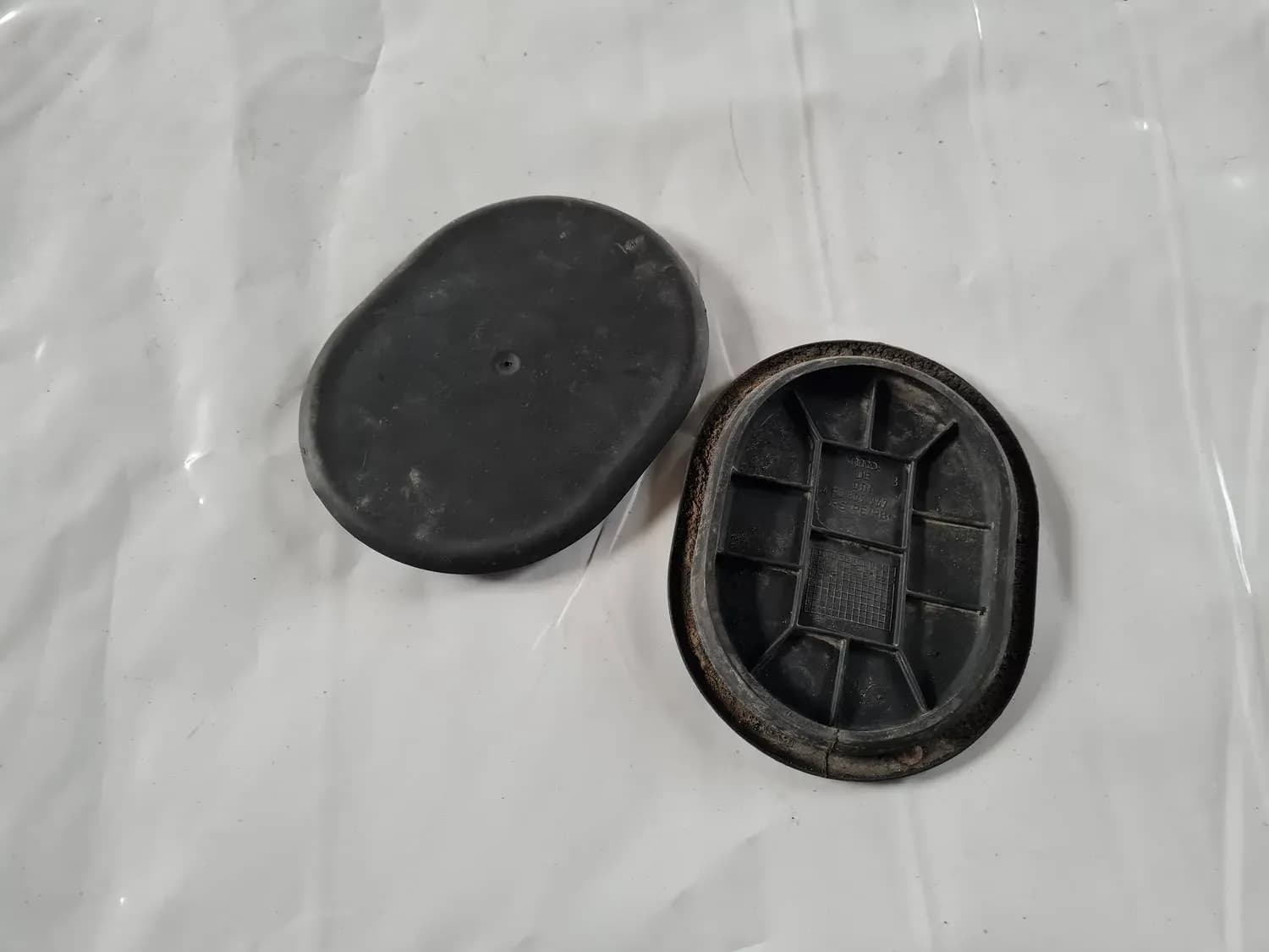 Couvercle de pare-boue avant AUDI A6 2008