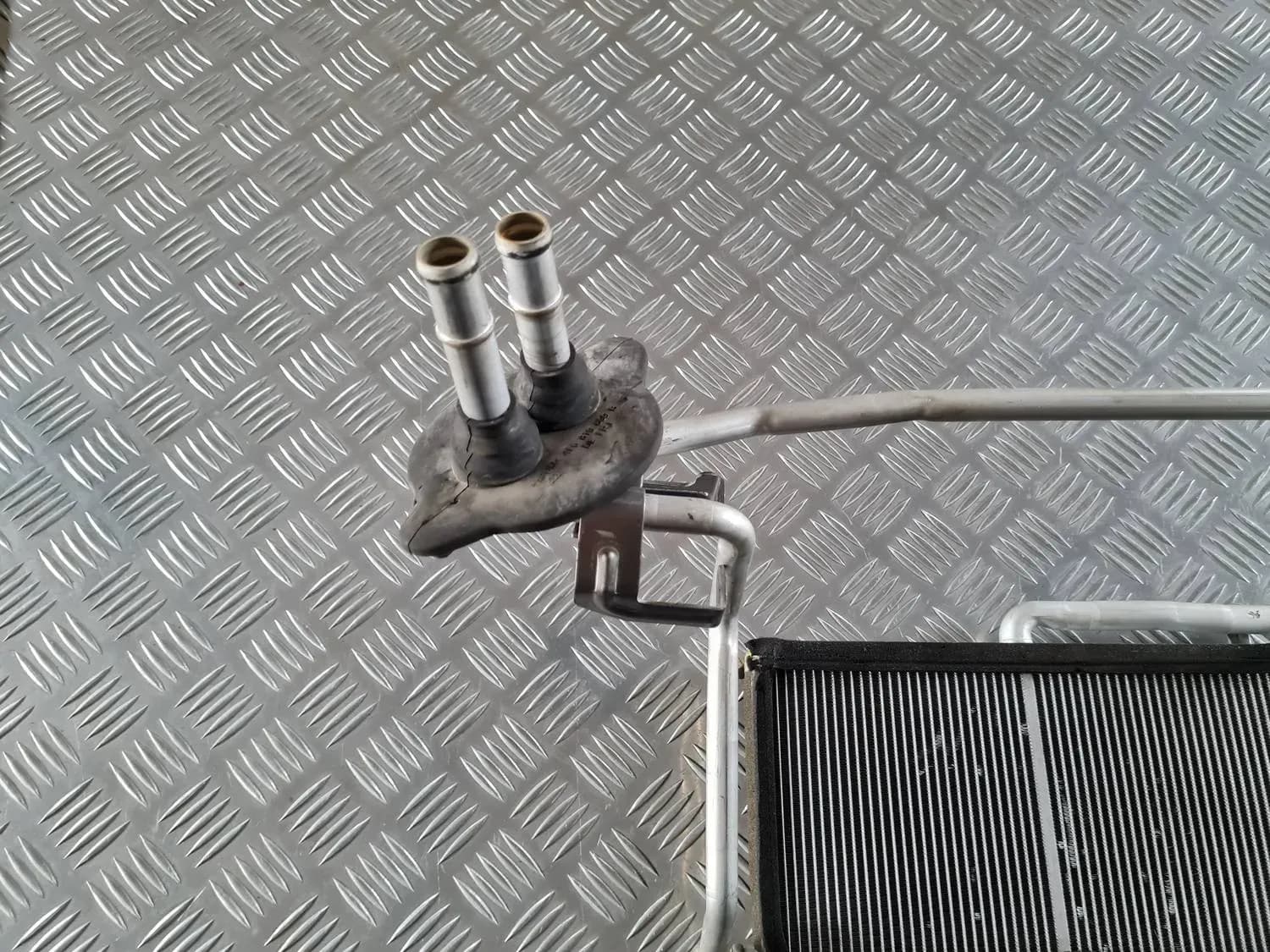 Radiateur du système de chauffage AUDI A6 2008 - foto 4