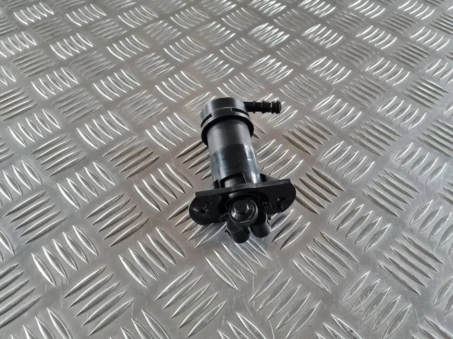 Buse de lave-projecteurs AUDI A6 2008 - foto 2
