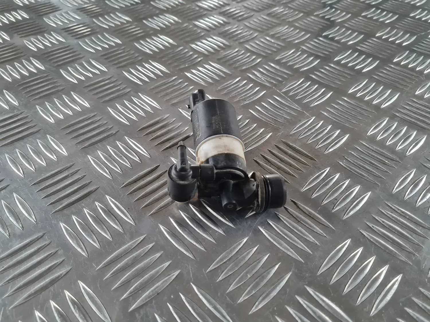 Pompe à liquide lave-glace RENAULT SCENIC III 2011 - foto 3