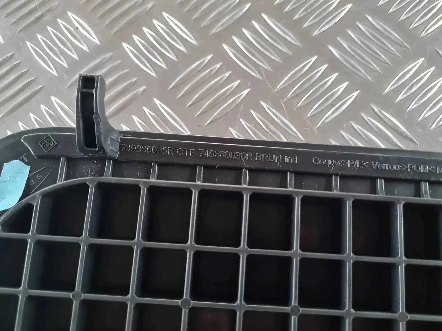 Revêtement de plancher des sièges avant RENAULT SCENIC III 2011 - foto 3
