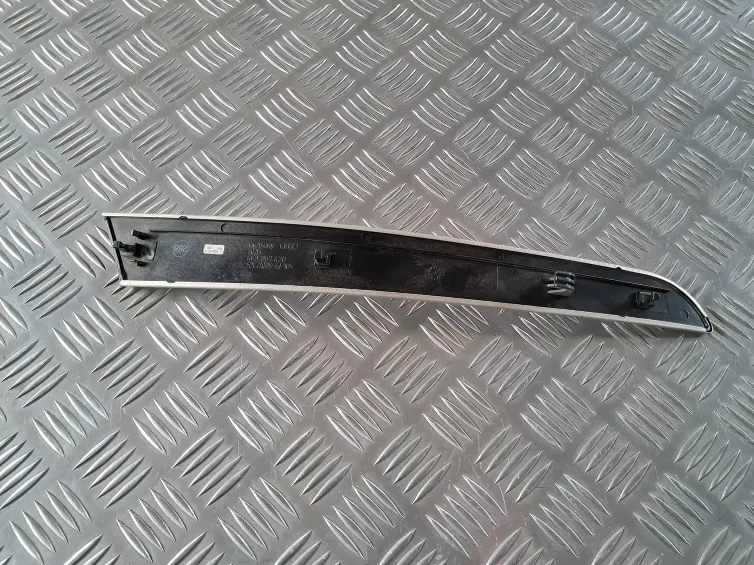 Panneaux de garniture de porte AUDI A6 2008 - foto 4