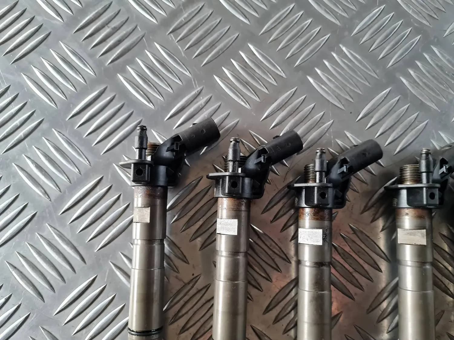 Injecteur de carburant AUDI A6 2008 - foto 4