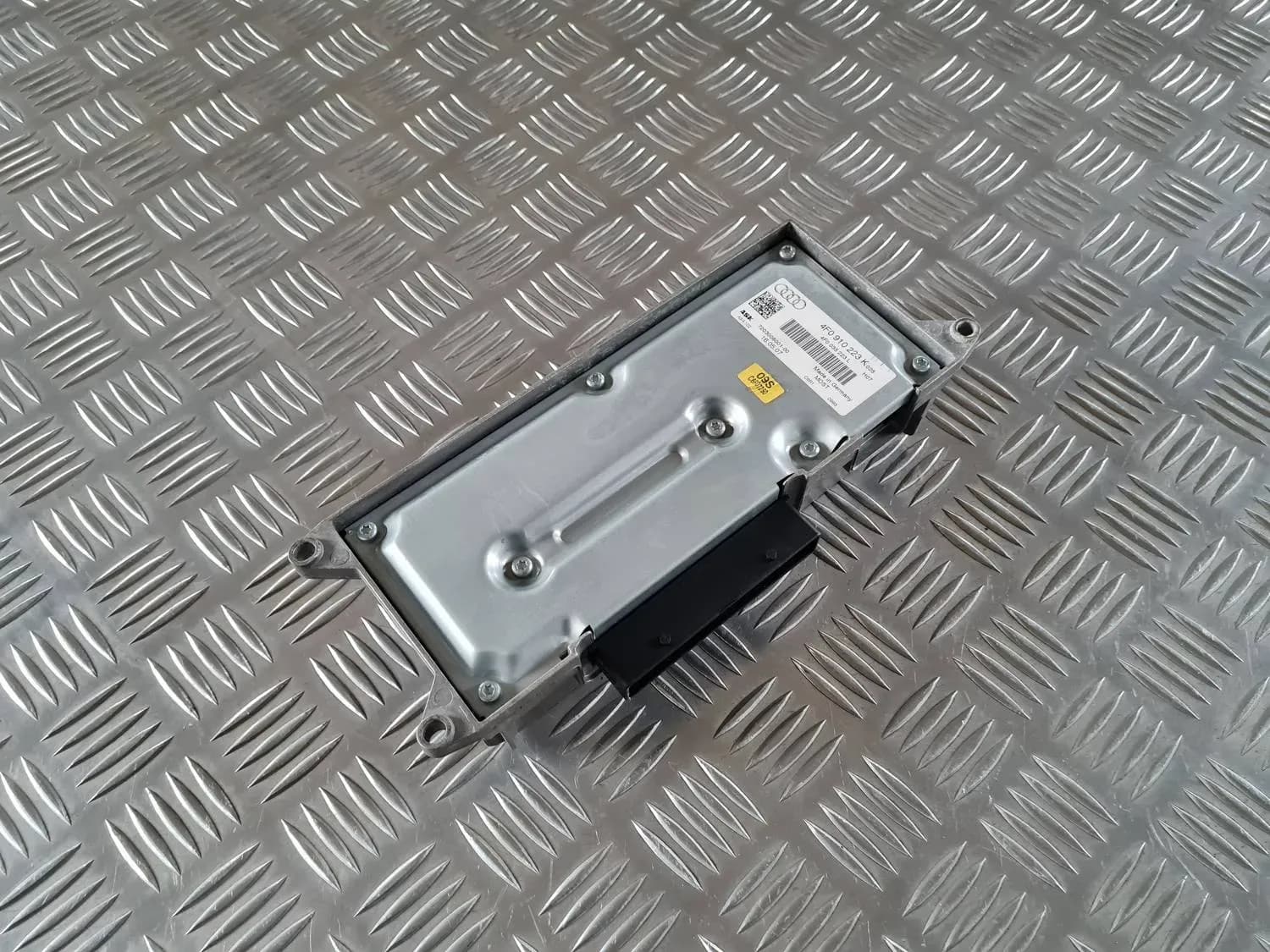 Unité d'amplification audio AUDI A6 2008 - foto 4