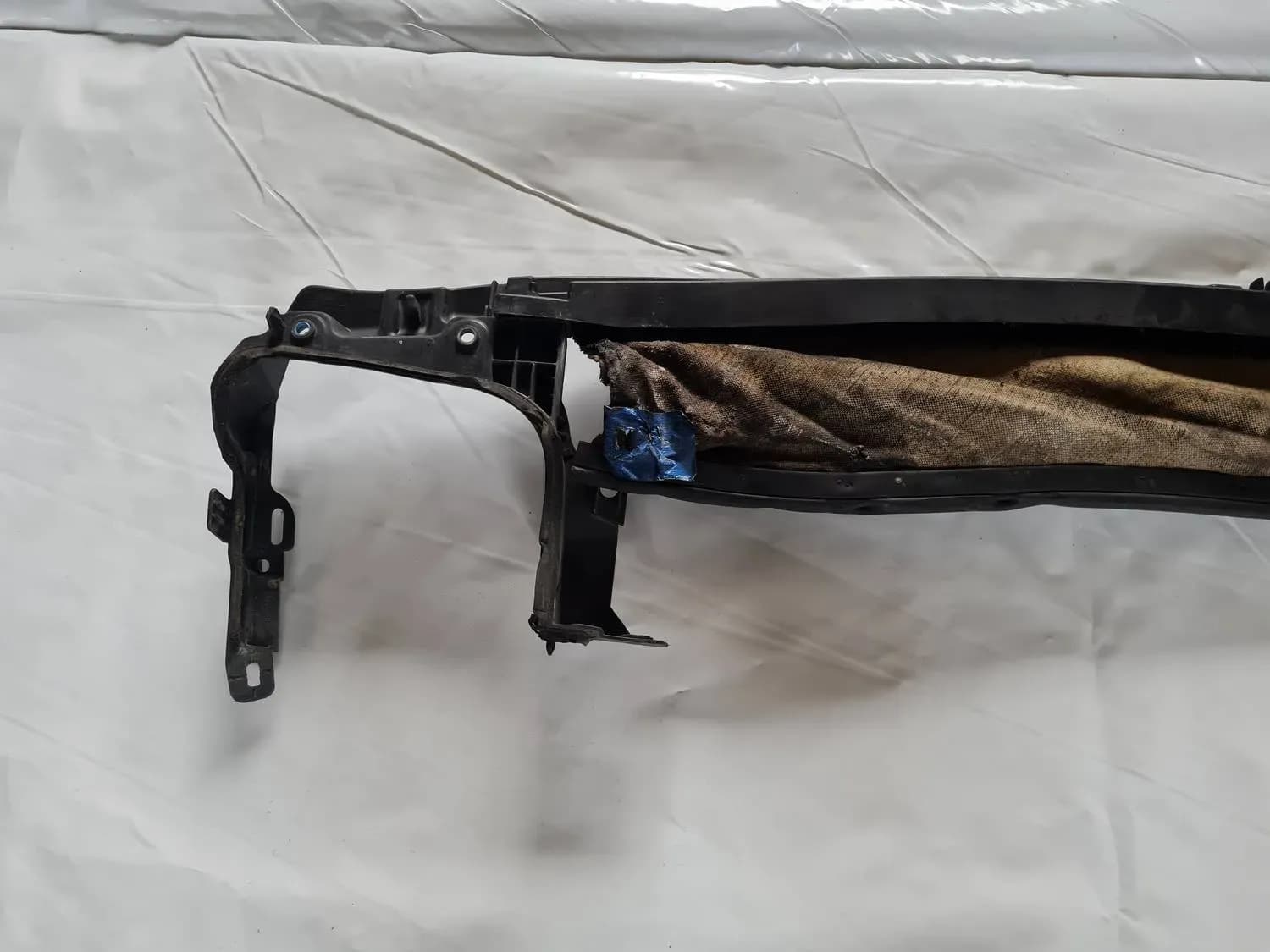 Drainage du pare-brise RENAULT SCENIC III 2011 - foto 3