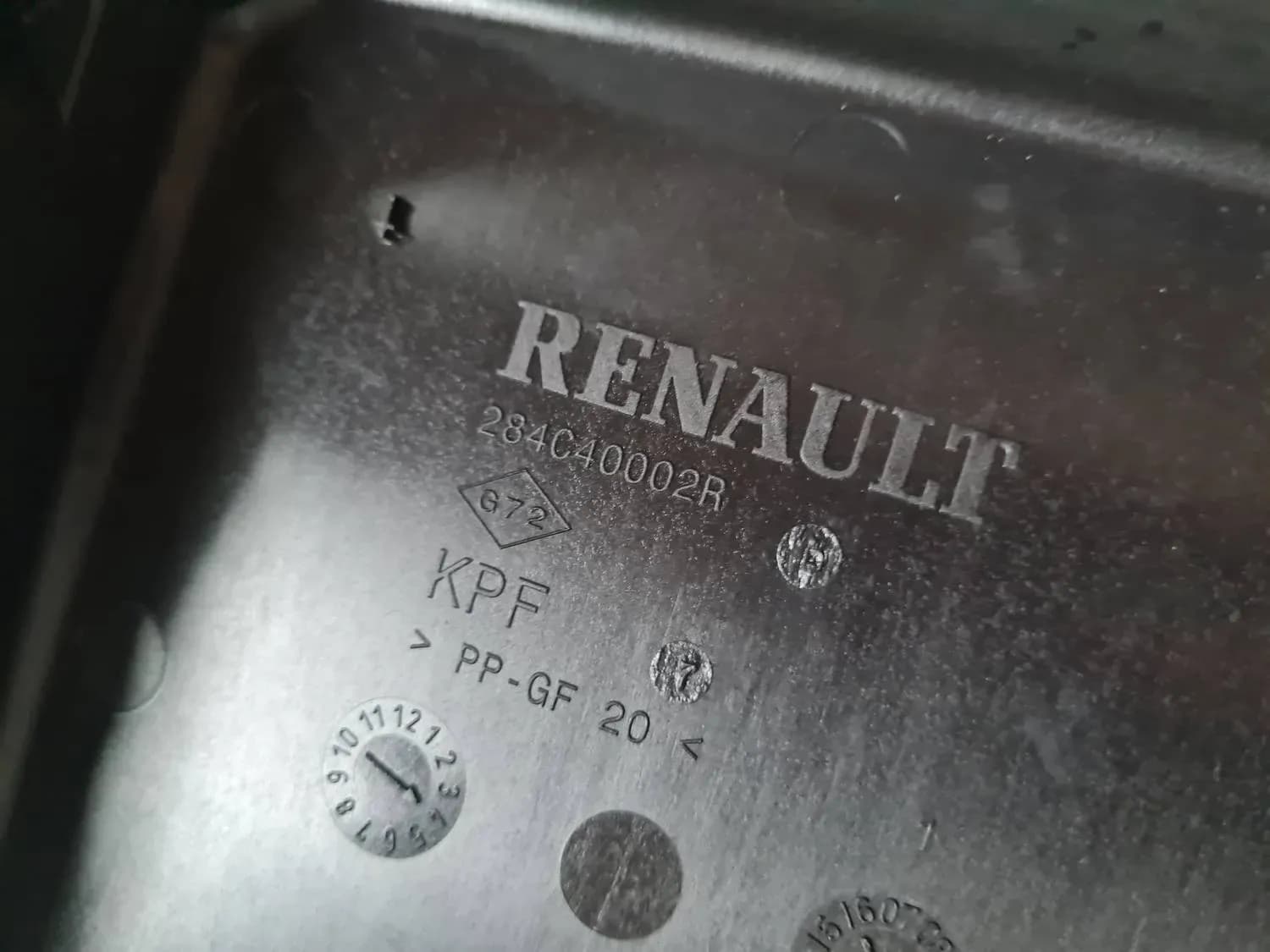Boîtier de relais de fusibles RENAULT SCENIC III 2011 - foto 4