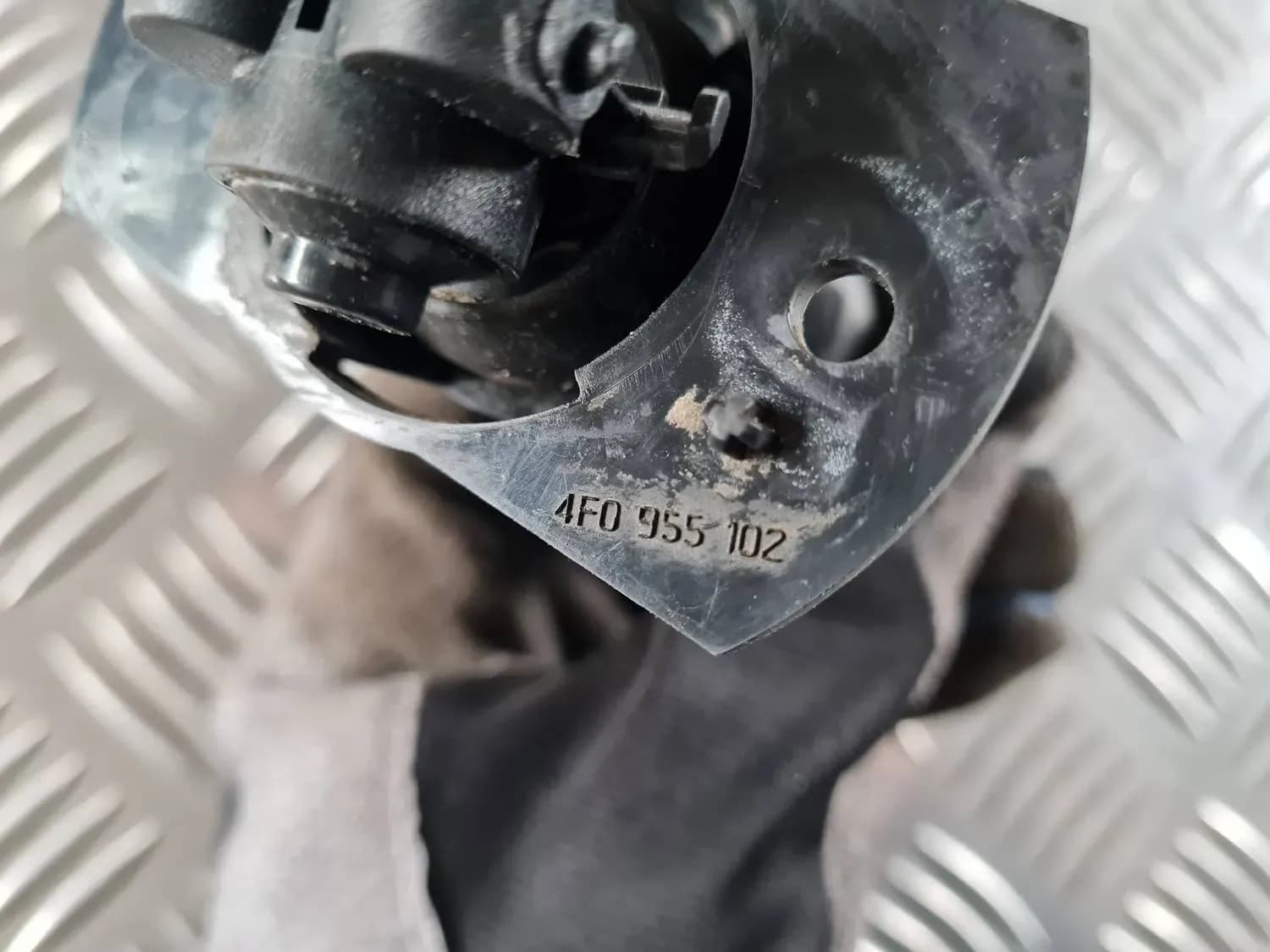 Buse de lave-projecteurs AUDI A6 2008 - foto 5