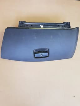 Compartiment de rangement côté passager BMW 520D E60 2006 ENG.