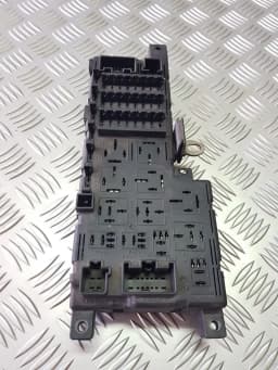 Bloc de fusibles VOLVO V70 2002 SILVER