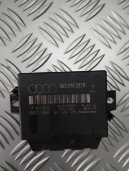 Unité de contrôle du capteur de stationnement AUDI A4 2005