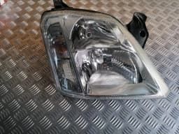 Feu avant droit OPEL MERIVA 2005