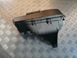 Boîtier de fusibles VOLVO V70 2004