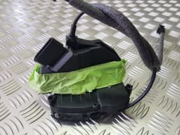 Serrure de la porte avant gauche FORD FOCUS 2016