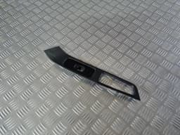 Panneaux de garniture de porte VOLVO XC 60 2009